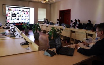 Улсын бүртгэлийн байгууллагын удирдах ажилтны цахим сургалт болж байна