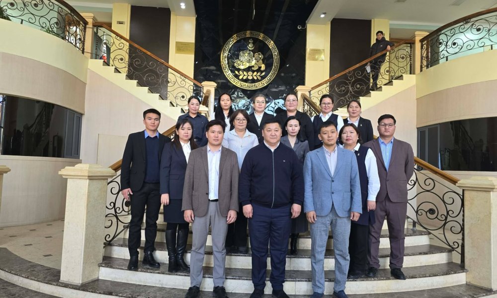 Баянзүрх дүүргийн Улсын бүртгэлийн хэлтэст очиж туршлага судаллаа