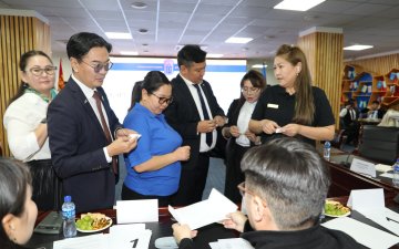 Дүүргийн улсын бүртгэгч нарын дунд “Ур чадвар, ажил мэргэжлийн тэмцээн-2025” болж байна.