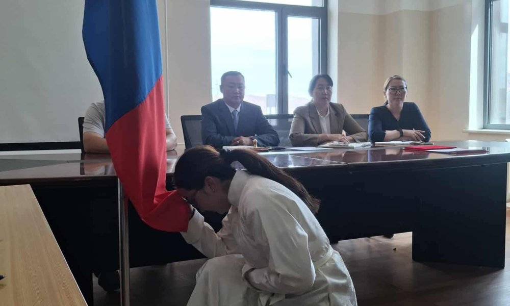 Улсын бүртгэлийн ерөнхий газраас Төрийн жинхэнэ албан хаагчийн тангараг өргөх арга хэмжээг зохион байгууллаа