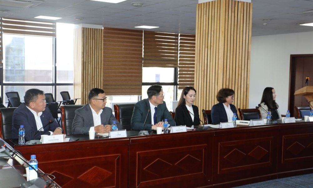 Азийн хөгжлийн банкны төлөөлөгчидтэй уулзалт зохион байгууллаа