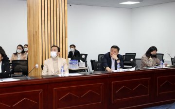 Улсын бүртгэлийн ерөнхий газрын үйл ажиллагаатай танилцлаа