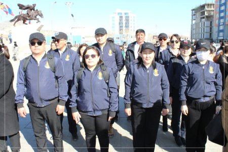 ЗАРЛАН МЭДЭЭЛЛИЙН ДУУТ ДОХИОГООР АЖИЛЛАХ ДАДЛАГА СУРГУУЛЬД ХАМРАГДЛАА