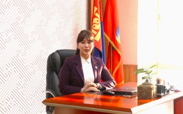 С.Оюун-Эрдэнэ: “Монгол улсын иргэн болон мэндэлсэн хүн бүрийг бүртгэхээс эхлээд, иргэн бүрийн амьдралын мөчлөгийн бүхий л цаг үед хамтдаа байсан Гэгээн үйлсийн эзэддээ баярлалаа” 