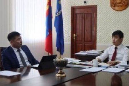 Улсын бүртгэлийн ерөнхий газрын даргын албан үүргийг түр орлон гүйцэтгэгч У.Болдхүү Налайх дүүргийн улсын бүртгэлийн хэлтсийн үйл ажиллагаатай танилцлаа