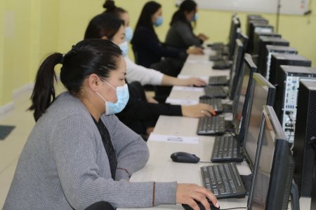 Төрийн албаны ерөнхий шалгалтанд оролцогчдын биеийн давхцахгүй өгөгдлийн бүртгэл /ГАРЫН ХУРУУНЫ ХЭЭ/-ийг таниулан баталгаажуулан ажиллаж байна.