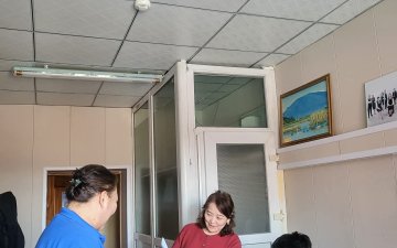 ОРХОН АЙМГИЙН УЛСЫН БҮРТГЭЛИЙН ХЭЛТЭС АХМАД МЭРГЭЖИЛТНИЙ ЗӨВЛӨХ ҮЙЛЧИЛГЭЭ ХӨТӨЛБӨР ХЭРЭГЖИЖ БАЙНА