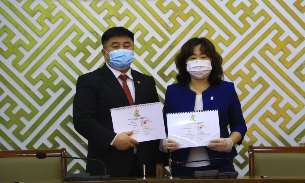 2021 оны 04 сарын 02-ний өдөр Орхон аймаг дахь Улсын бүртгэлийн хэлтсийн дарга Аймгийн засаг даргатай 2021 оны гүйцэтгэлийн төлөвлөгөөгөө байгууллаа.