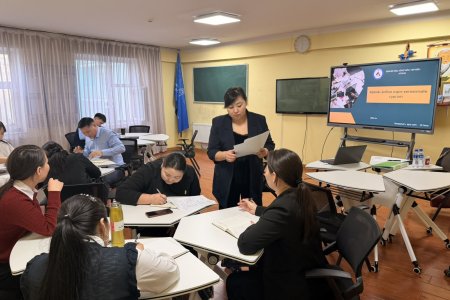 Өмнөговь аймгийн улсын бүртгэлийн хэлтэс албан хэрэг хөтлөлтийн талаар сургалт зохион байгууллаа