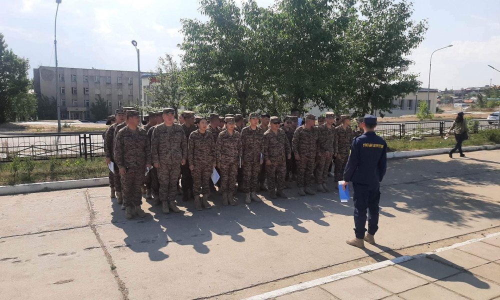 УЛС ОРОН ДАЯАР ӨНӨӨДӨР ЗАРЛАН МЭДЭЭЛЛИЙН ДОХИО 16:00 ЦАГТ ДУУГАРЧ ИРГЭД ‘’НҮҮН ШИЛЖИХ’’ ТАЛБАЙД ОЧИЖ ДАДЛАГА, СУРГУУЛЬД ОРОЛЦЛОО. 