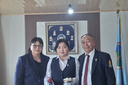 Архангай аймгийн сумдын улсын бүртгэгч нар шинээр томилогдлоо