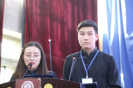 Монгол улсын 16 нас хүрсэн иргэдэд “Андгай өргөх ёслол” зохион байгууллаа