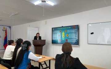 Аймаг, нийслэл, сум, дүүргийн Иргэдийн Төлөөлөгчдийн Хурлын 2024 оны ээлжит сонгуулийн итгэмжлэгдсэн ажилтны эрх зүйн сургалтыг 09 дүгээр сарын 13-ний өдөр зохион байгуулж явууллаа.