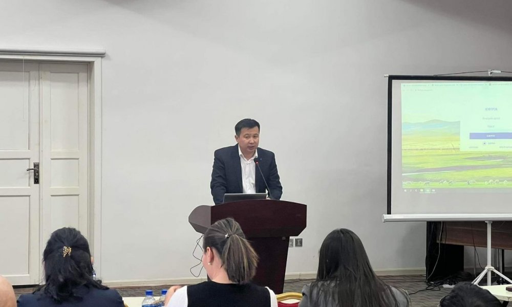 Хоршоодын шинэчилсэн бүртгэл зохион байгуулах ажлын хүрээнд арга зүйн зөвлөгөө өгөх сургалт боллоо.