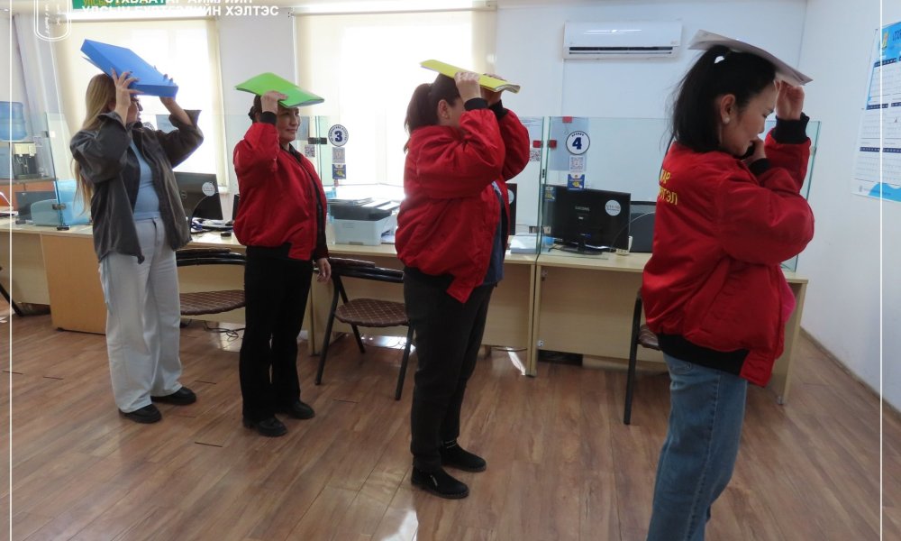 ЗАРЛАН МЭДЭЭЛЛИЙН ДУУТ ДОХИОГООР ДАДЛАГА СУРГУУЛИЛТАД ОРОЛЦЛОО 