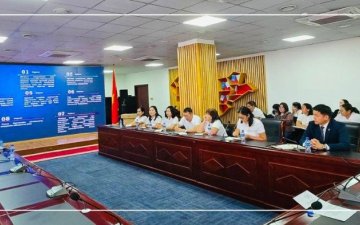 УЛСЫН БҮРТГЭЛИЙН ХЭЛТСИЙН ХАМТ ОЛОН УЛААНБААТАР ХОТОД АЖИЛЛАЛАА