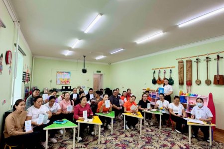 Хоёр. АЖИЛ, МЭРГЭЖЛЭЭ СУРТАЛЧЛАХ 10 ХОНОГИЙН АЯН ҮРГЭЛЖИЛЖ БАЙНА.