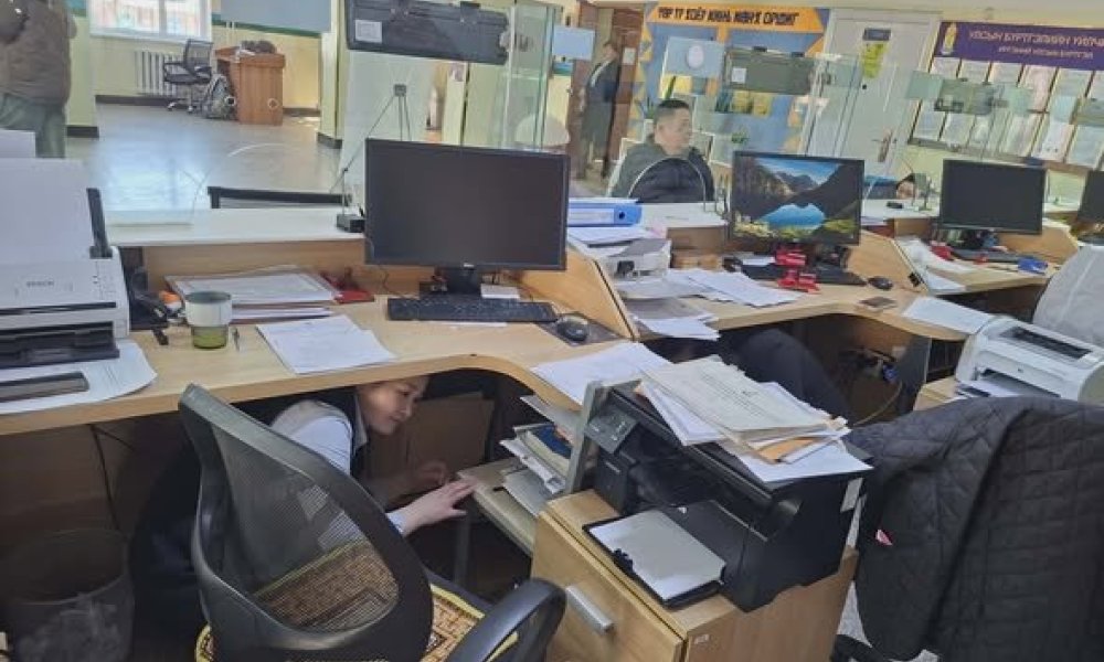 ГАМШГИЙН АЮУЛЫН ТУХАЙ ЗАРЛАН МЭДЭЭЛЛИЙН ДОХИОГООР АЖИЛЛАЛАА.