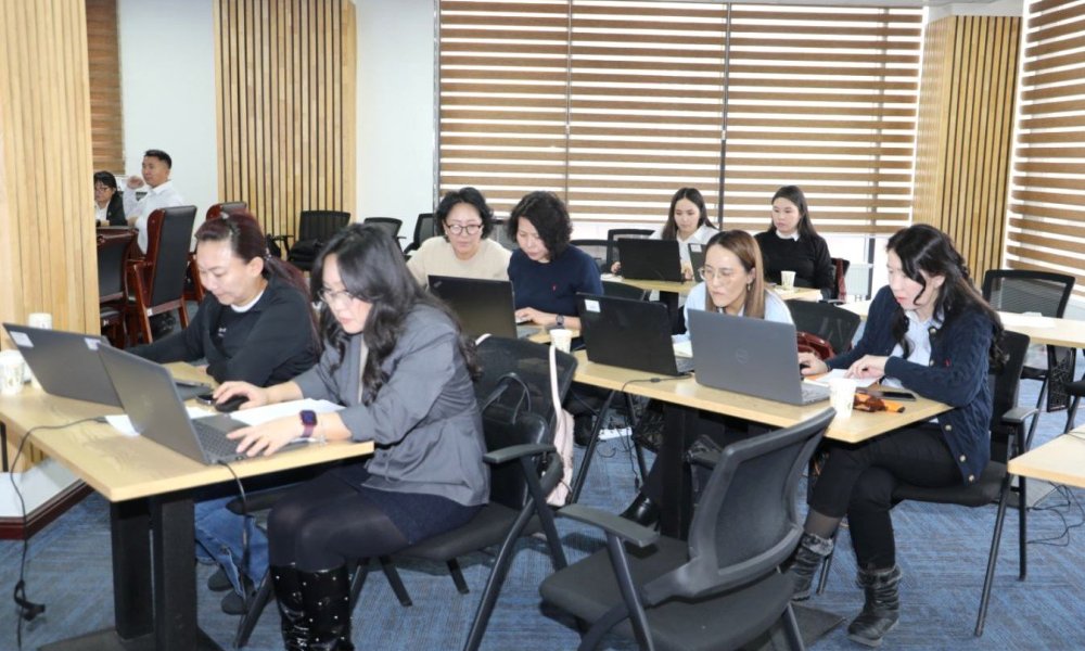 Улсын бүртгэлийн байгууллагын санхүүгийн албан хаагчдын нэгдсэн сургалт зохион байгуулагдаж байна 