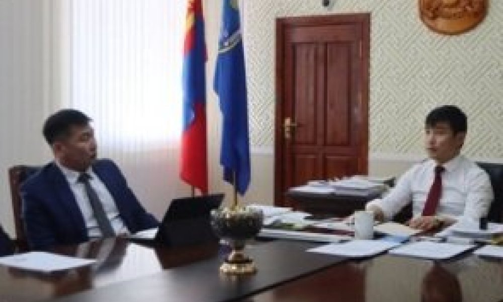 Улсын бүртгэлийн ерөнхий газрын даргын албан үүргийг түр орлон гүйцэтгэгч У.Болдхүү Налайх дүүргийн улсын бүртгэлийн хэлтсийн үйл ажиллагаатай танилцлаа