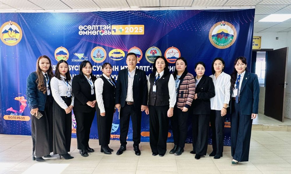 Зүүн бүсийн сумдын төрийн албан хаагчдын уулзалт, зөвлөгөөн Цогт-Овоо суманд зохион байгуулагдаж байна