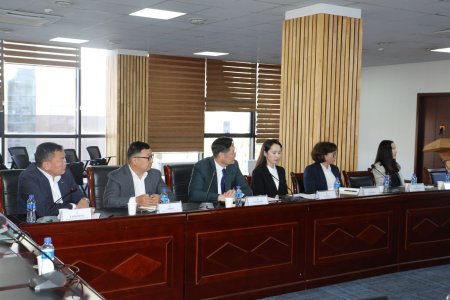 Азийн хөгжлийн банкны төлөөлөгчидтэй уулзалт зохион байгууллаа