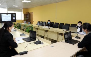 Орон нутаг дахь Улсын бүртгэлийн хэлтсийн албан хаагчдад цахимаар сургалт зохион байгуулж байна