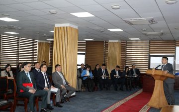 Удирдах ажилтны зөвлөгөөн Улаанбаатар хотод зохион байгуулагдаж байна.