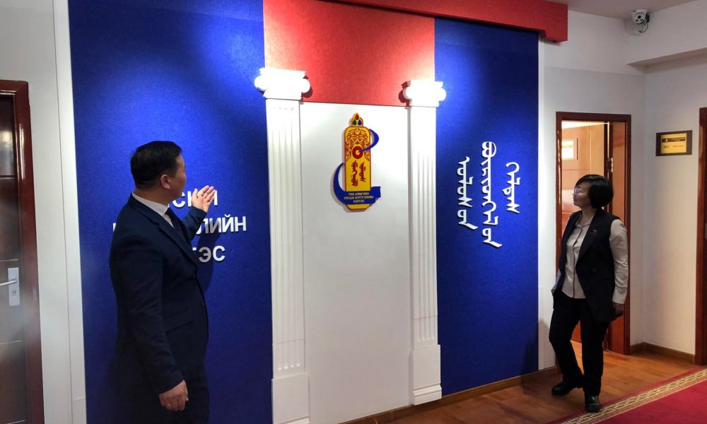 УЛСЫН БҮРТГЭЛИЙН ЕРӨНХИЙ ГАЗРЫН ДЭД ДАРГА Г.АТАРМАА ТӨВ АЙМАГ ДАХЬ УЛСЫН БҮРТГЭЛИЙН ХЭЛТЭСТЭЙ ТАНИЛЦЛАА.
