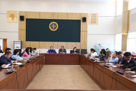 Захиргааны хэргийн анхан шатны шүүх, Прокурорын газартай хамтран зохион байгуулсан зөвлөгөөнд оролцлоо. 