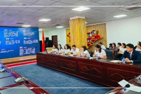 УЛСЫН БҮРТГЭЛИЙН ХЭЛТСИЙН ХАМТ ОЛОН УЛААНБААТАР ХОТОД АЖИЛЛАЛАА