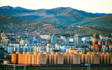 Орон нутагт ажиллаж буй өрх толгойлсон албан хаагчдад орон сууцны дэмжлэг олголоо