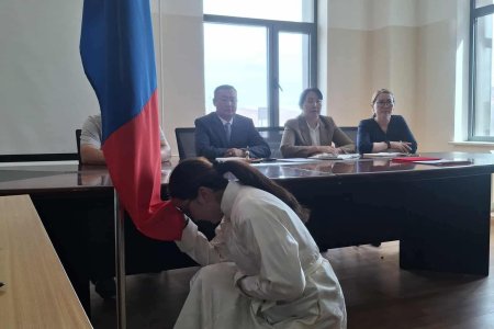 Улсын бүртгэлийн ерөнхий газраас Төрийн жинхэнэ албан хаагчийн тангараг өргөх арга хэмжээг зохион байгууллаа