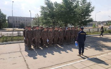 УЛС ОРОН ДАЯАР ӨНӨӨДӨР ЗАРЛАН МЭДЭЭЛЛИЙН ДОХИО 16:00 ЦАГТ ДУУГАРЧ ИРГЭД ‘’НҮҮН ШИЛЖИХ’’ ТАЛБАЙД ОЧИЖ ДАДЛАГА, СУРГУУЛЬД ОРОЛЦЛОО. 