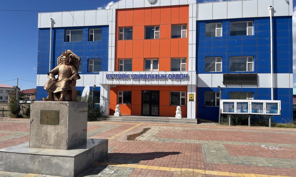 Баяндалай суманд Улсын бүртгэлийн ДӨТ машин ашиглаж эхэллээ