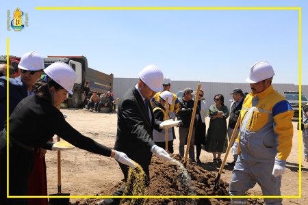 Албан хаагчдын орон сууц болон архивын барилгын шав тавих ёслол боллоо