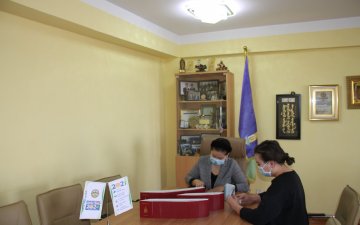 Нүүрс тээвэрлэлтийн 240 жолоочийн гадаад паспортын захиалгыг авч УБЕГазарт хэвлүүлэн, паспортыг олгов