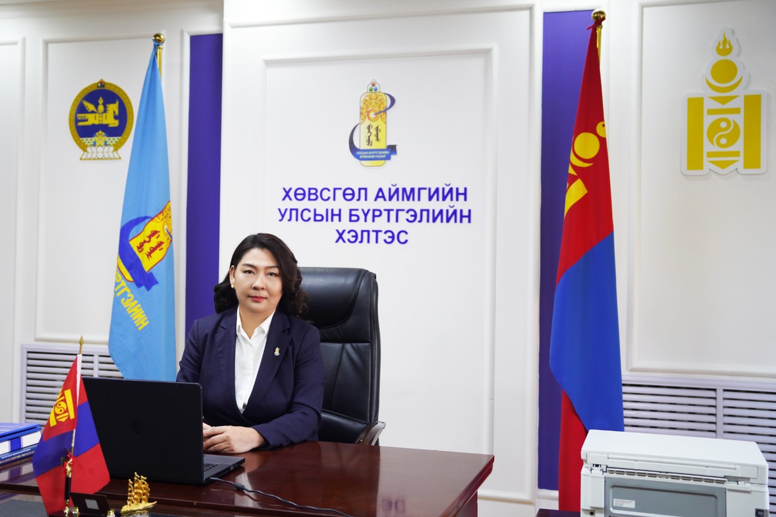 Хэлтсийн дарга Б.Мөнгөнзул: 10 суманд гадаад паспортын үйлчилгээг нэвтрүүлээд байна