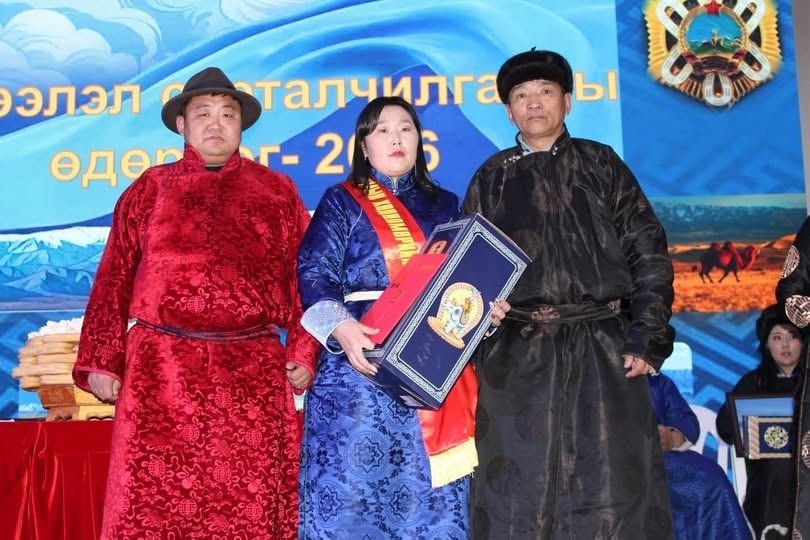 ХӨДӨЛМӨРИЙН АВАРГУУДААР ОВОГЛОХ БИДНИЙ БАХАРХАЛ АВАРГУУДААРАА ДАХИН ГАНГАРЦГААЯ