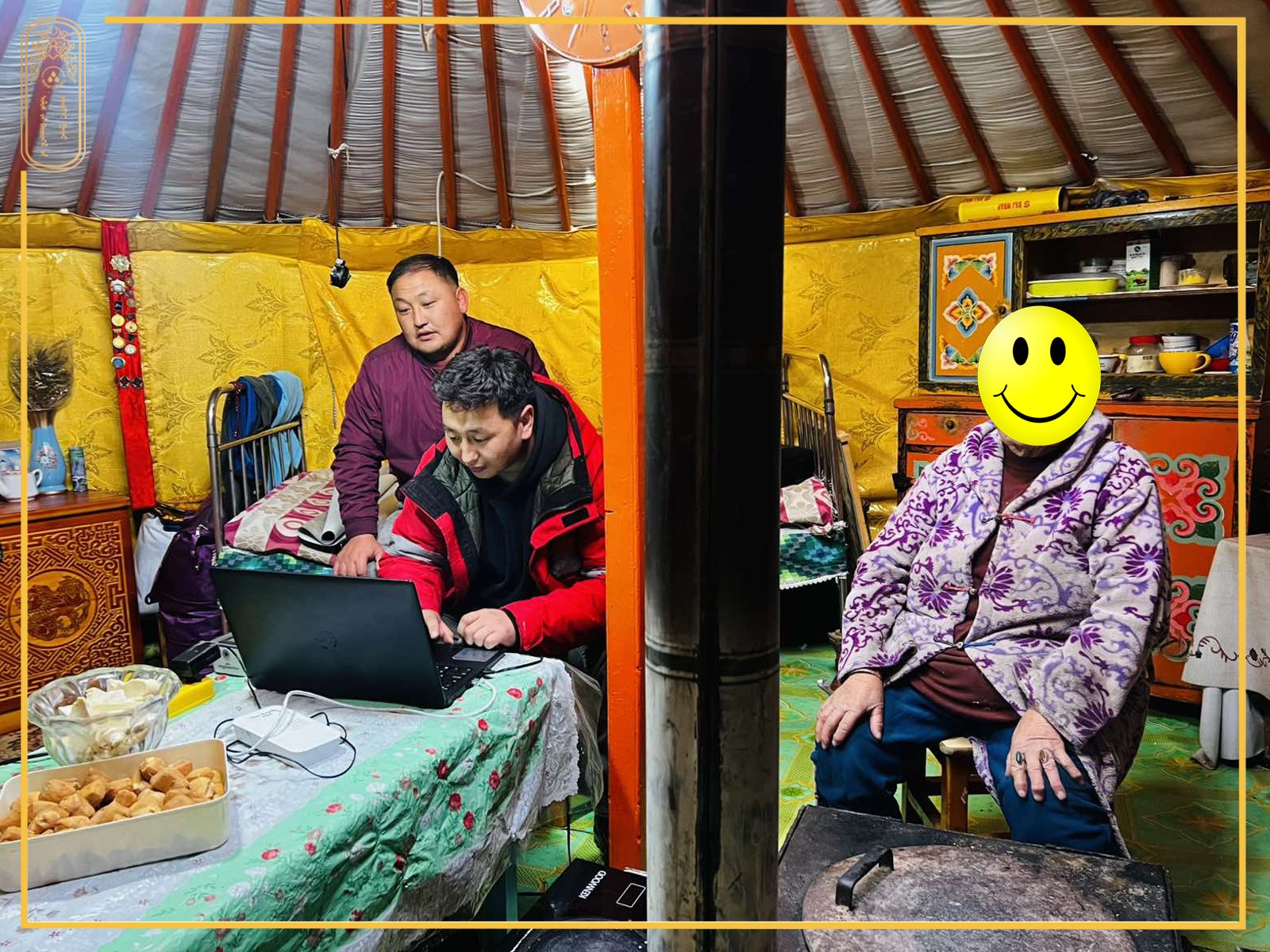 Улсын бүртгэлийн хэлтсийн хөдөлгөөнт баг 2025.11.22-ны өдөр Шарга суманд Зөөврийн 4G төхөөрөмжөөр зайлшгүй очиж үйлчлэх шаардлагатай иргэнд улсын бүртгэлийн   үйлчилгээ үзүүллээ. 