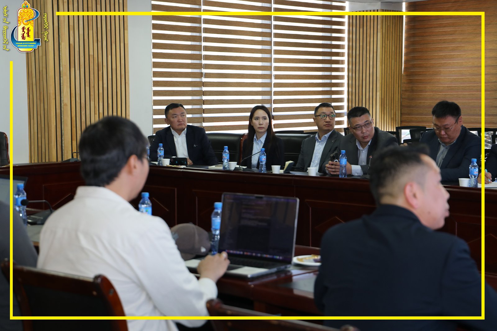 Азийн хөгжлийн банкны дэмжлэгтэйгээр хэрэгжиж буй төслийн зөвлөх багийг хүлээн авч уулзлаа