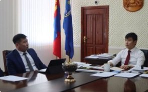 Улсын бүртгэлийн ерөнхий газрын даргын албан үүргийг түр орлон гүйцэтгэгч У.Болдхүү Налайх дүүргийн улсын бүртгэлийн хэлтсийн үйл ажиллагаатай танилцлаа