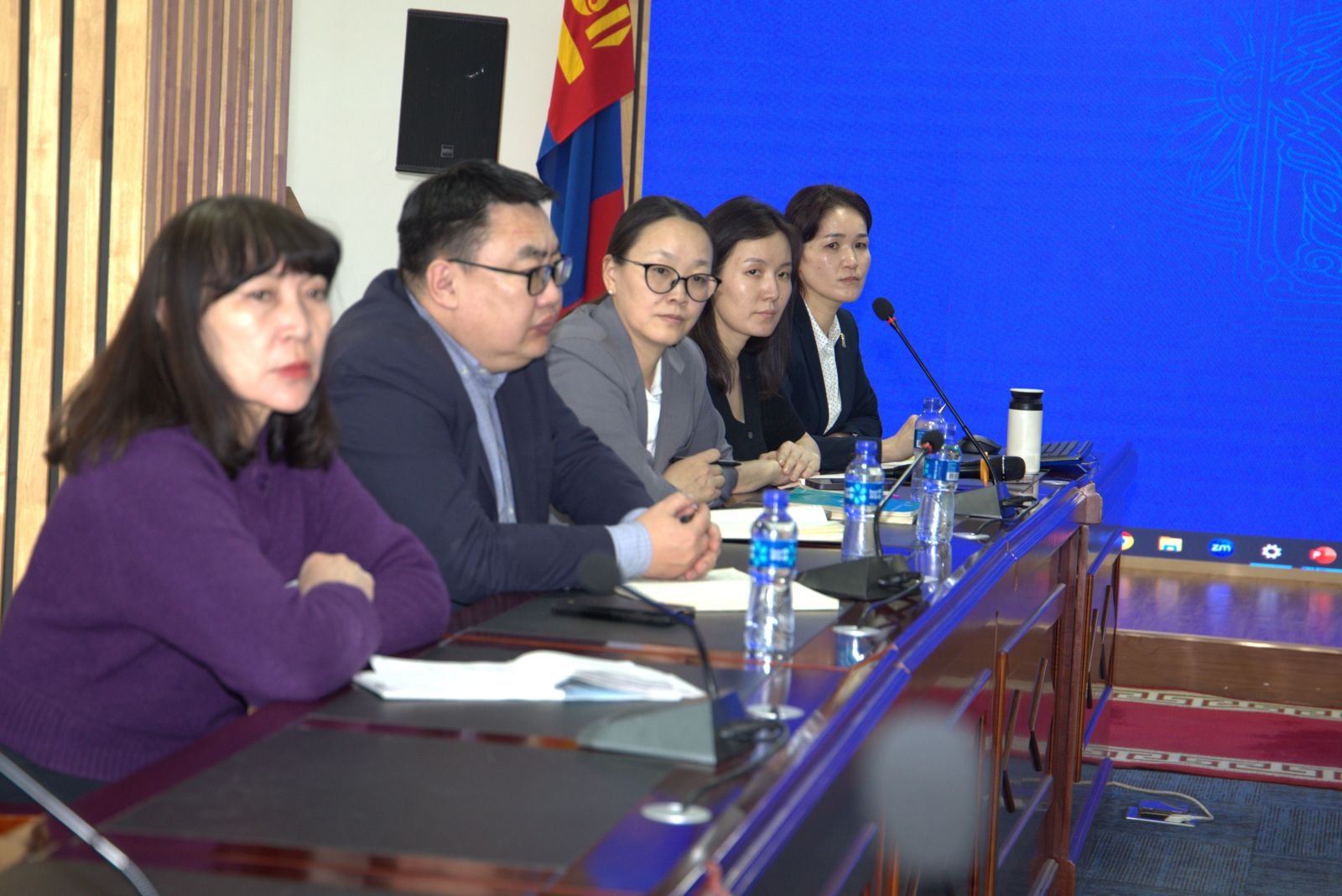 Иргэд ипотекийн барьцаа хөрөнгөө бүртгүүлэх гэж улсын бүртгэл рүү явдгийг болиулах, цахимжуулах чиглэлд ажиллана