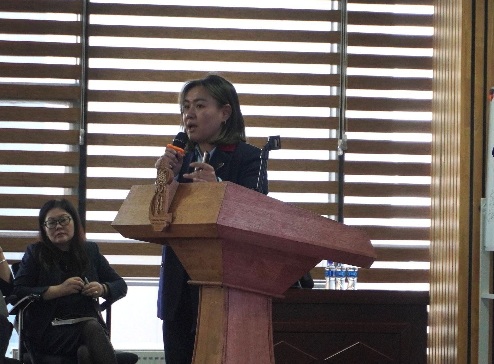 Авлигын эсрэг сургалт зохион байгууллаа